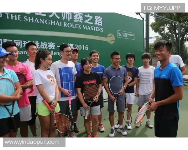 专访李伟：探寻网球界的成功秘诀与成长之路